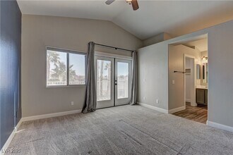 260 Corvallis Ct in Henderson, NV - Building Photo - Building Photo