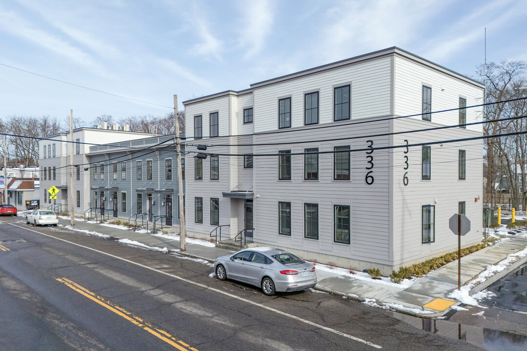 The Residences at Riverside Square in Riverside, RI - Building Photo