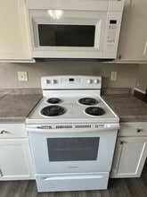 420 S Franklin St, Unit Lower in Whitewater, WI - Building Photo - Building Photo