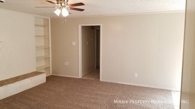 8207 Memphis Ave in Lubbock, TX - Building Photo - Building Photo