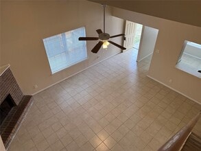 6706 Tamar Dr in Pasadena, TX - Building Photo - Building Photo