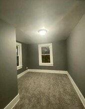 69 E Lowell Ave in Akron, OH - Building Photo - Building Photo