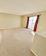 4716 49 St in Cold Lake, AB - Building Photo - Building Photo