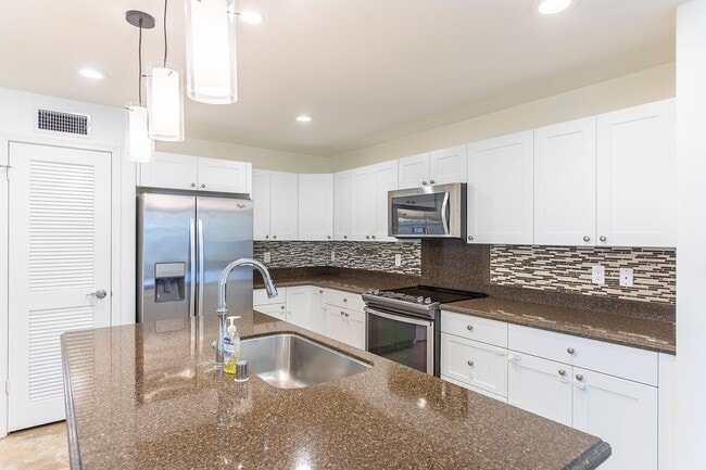 91-1280-1280 Kaileolea Dr in Ewa Beach, HI - Building Photo - Building Photo