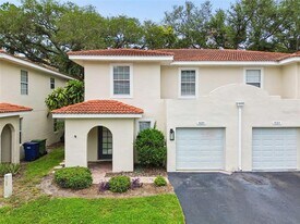 3125 Santorini Ct in Tampa, FL - Building Photo