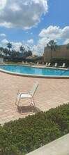 7430 Lake Breeze Dr, Unit 106 in Ft. Myers, FL - Building Photo - Building Photo