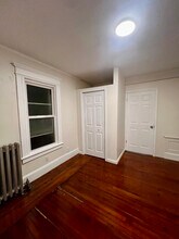 88 Massachusetts Ave, Unit 1 in Springfield, MA - Building Photo - Building Photo