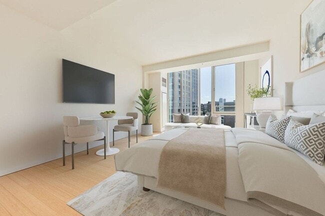 2 Earhart St in Cambridge, MA - Building Photo - Building Photo