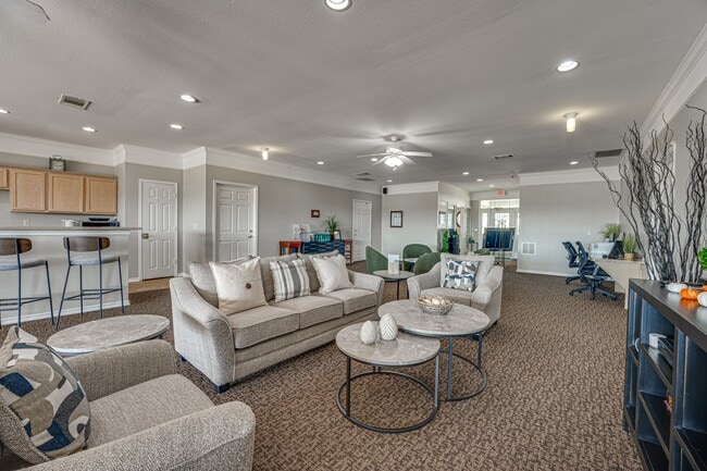 Cleburne Terrace in Cleburne, TX - Building Photo - Building Photo