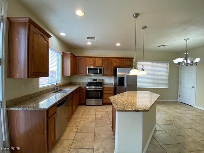 10520 Nantucket Ridge Ave in Las Vegas, NV - Building Photo - Building Photo