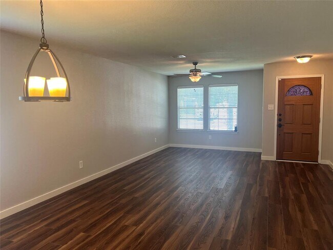 15319 Sableton Crest Ln in Cypress, TX - Foto de edificio - Building Photo