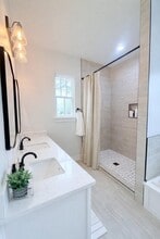 2240 Caroline St in Mandeville, LA - Building Photo - Building Photo