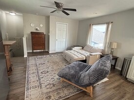 616 S Paris St in Catlin, IL - Building Photo