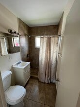 1265 NE 136th Terrace in North Miami, FL - Building Photo - Building Photo