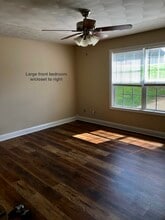 105 Jay Max Way, Unit 105B JayMax Way in Glasgow, KY - Building Photo - Building Photo