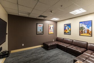 Six1Five in Santa Rosa, CA - Foto de edificio - Interior Photo