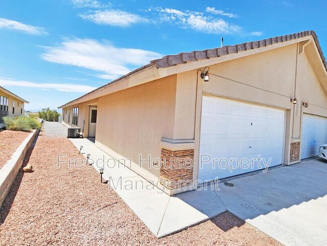 2521 E Ambush St in Pahrump, NV - Building Photo - Building Photo