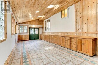 485 Gowland CR in Milton, ON - Building Photo - Building Photo