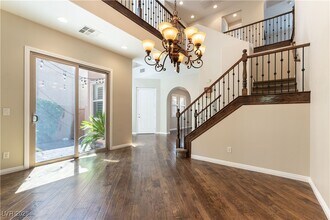 11228 Hedgemont Ave in Las Vegas, NV - Building Photo - Building Photo