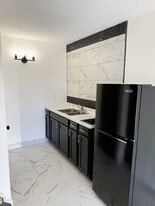 Casitas at 805 N 17Th St. in Las Cruces, NM - Building Photo