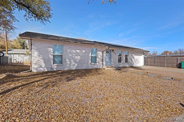 404 Shield Rd in Fountain, CO - Building Photo