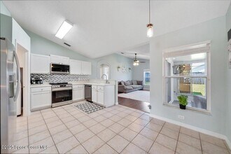 1110 Jay Pl in Melbourne, FL - Building Photo - Building Photo