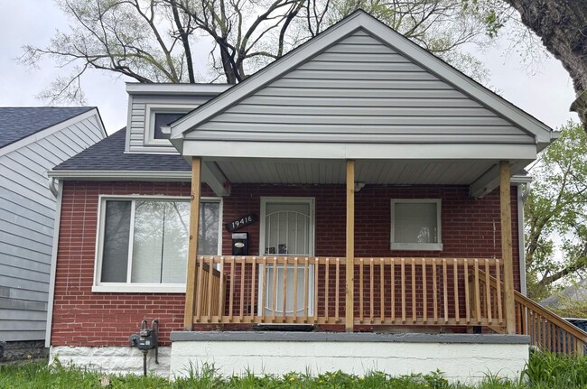property at 19416 Riopelle St