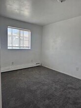 72-52 Almeda Ave in Queens, NY - Building Photo - Building Photo