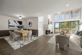 8180 Manitoba St, Unit 334 in Playa Del Rey, CA - Foto de edificio - Building Photo