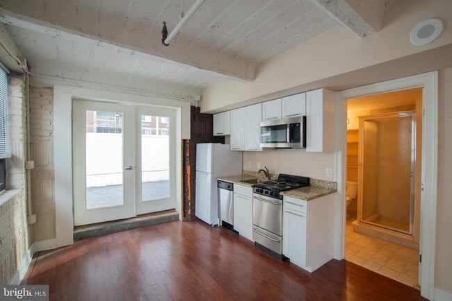 1501 Locust St in Philadelphia, PA - Building Photo - Building Photo