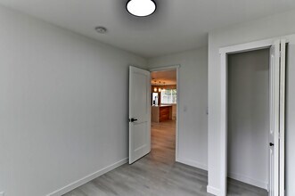 9314 7th Ave SE in Everett, WA - Building Photo - Building Photo