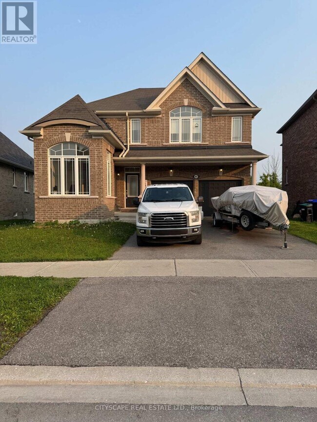 907 Green St in Innisfil, ON - Building Photo - Building Photo