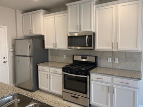 11806 Bracco Dr. in Austin, TX - Building Photo - Building Photo