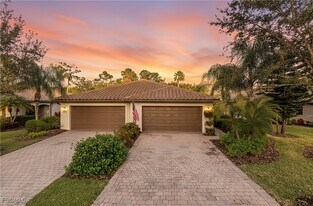 9101 Water Tupelo Rd in Ft. Myers, FL - Building Photo