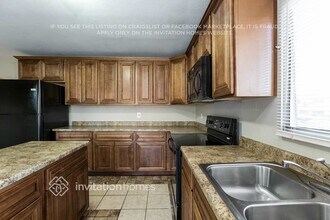 4603 W Luke Ave in Glendale, AZ - Foto de edificio - Building Photo