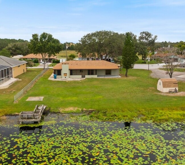 5560 Baffin Cir in Spring Hill, FL - Building Photo - Building Photo