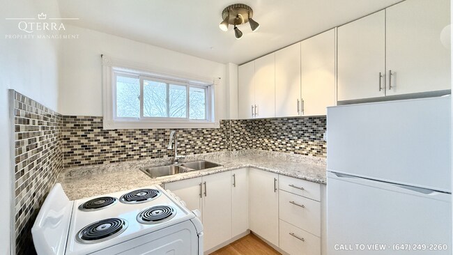 22 Demarco Blvd in Toronto, ON - Building Photo - Building Photo