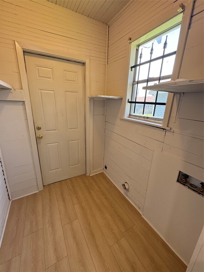 property at 3428 Reeves St