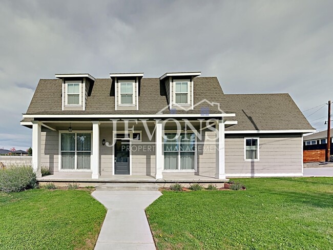property at 221 4th Ave