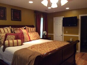 2410 Castlereagh Rd in Charleston, SC - Building Photo - Building Photo