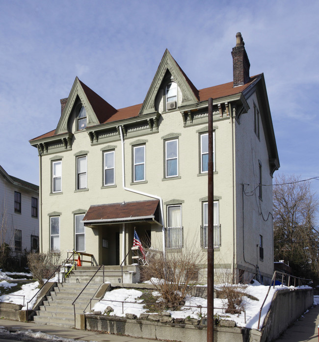 621 Lincoln Ave in Pittsburgh, PA - Building Photo - Building Photo