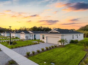 River Oak at Fernwood Forest in Indiantown, FL - Foto de edificio - Building Photo
