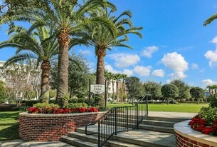 Parkside at Avalon Park