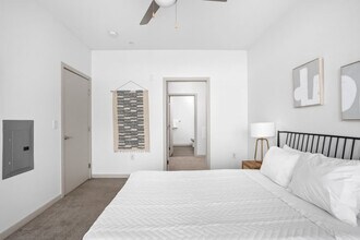 747 N College Ave, Unit ID1378237P in Indianapolis, IN - Building Photo - Building Photo