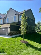 11394 LANGFELD Spur in Brighton, MI - Building Photo - Building Photo