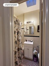 34 W 86th St in New York, NY - Building Photo - Building Photo
