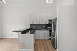 336 Winfield Ave in Jersey City, NJ - Building Photo - Building Photo