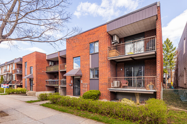 6225-6239 D'iberville St in Montréal, QC - Building Photo - Primary Photo