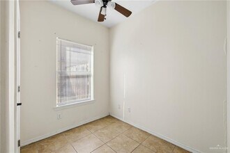 14 W Fig Ave in Pharr, TX - Building Photo - Building Photo