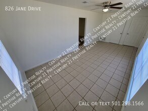 826 Jane Dr in Jacksonville, AR - Building Photo - Building Photo